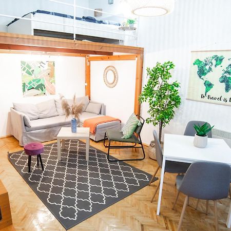 Lovely Apartment In Erzsebetvaros A57 Budapešť Exteriér fotografie